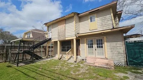 6502 W Montgomery Road Houston TX 77091