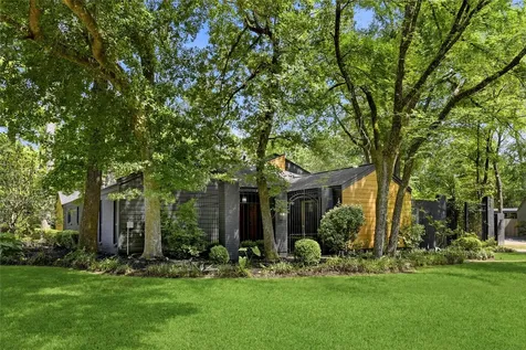 2701 Crossvine Circle The Woodlands TX 77380