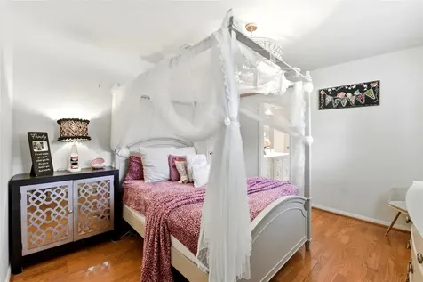 2701 Crossvine Circle The Woodlands TX 77380