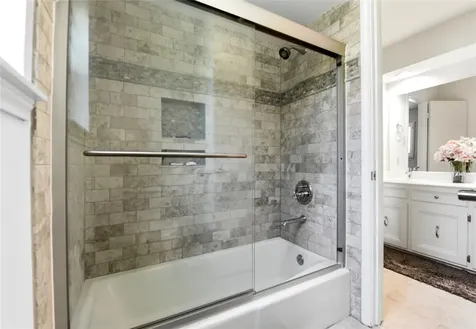 2701 Crossvine Circle The Woodlands TX 77380