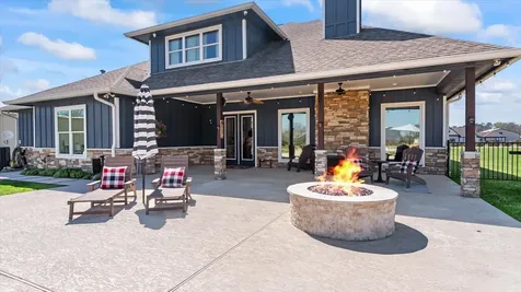 24 Longhorn Loop New Waverly TX 77358