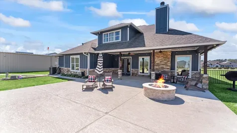 24 Longhorn Loop New Waverly TX 77358