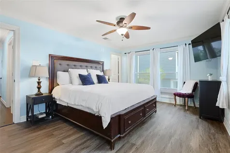 146 Tamana Drive Galveston TX 77554