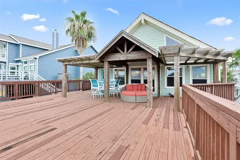 146 Tamana Drive Galveston TX 77554