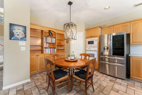 85 N Concord Forest Circle The Woodlands TX 77381