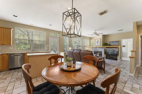85 N Concord Forest Circle The Woodlands TX 77381