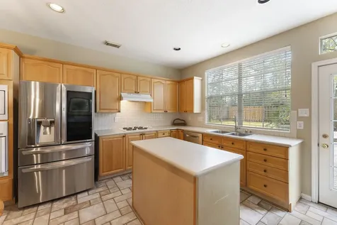 85 N Concord Forest Circle The Woodlands TX 77381