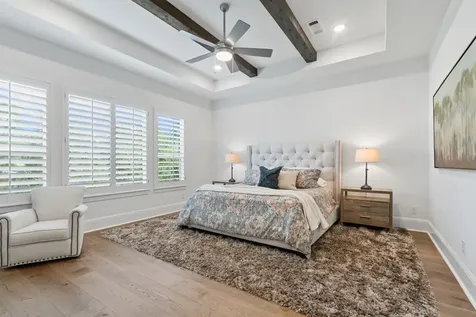 902 Falcon Hollow Lane Pinehurst TX 77362