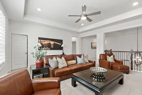 902 Falcon Hollow Lane Pinehurst TX 77362
