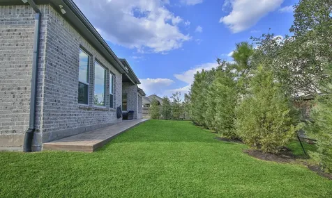 902 Falcon Hollow Lane Pinehurst TX 77362