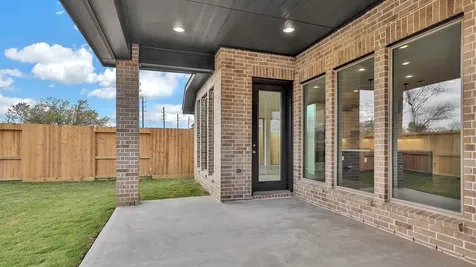 5026 Albany Shores Lane N Fulshear TX 77441