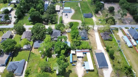 704 Cleo Street Fresno TX 77545