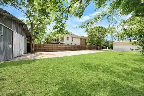704 Cleo Street Fresno TX 77545