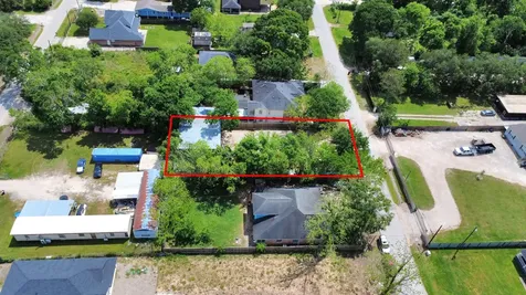 704 Cleo Street Fresno TX 77545