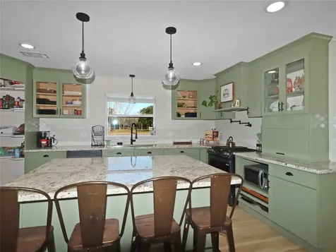 4219 Frost Street Santa Fe TX 77517