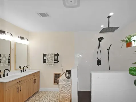 4219 Frost Street Santa Fe TX 77517