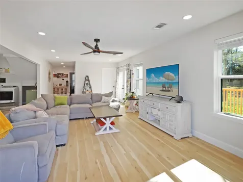 4219 Frost Street Santa Fe TX 77517