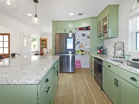 4219 Frost Street Santa Fe TX 77517