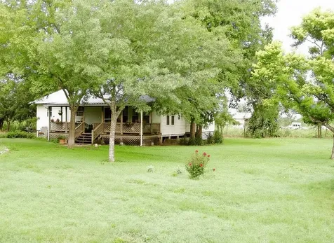11913 Mcangus Road Del Valle TX 78617