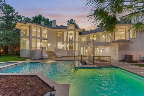 24 Autumn Crescent The Woodlands TX 77381