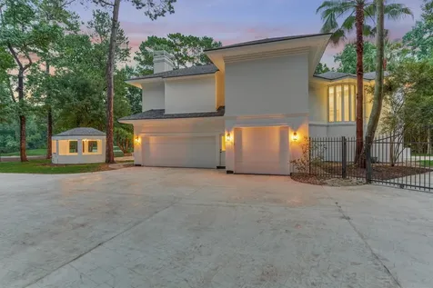 24 Autumn Crescent The Woodlands TX 77381