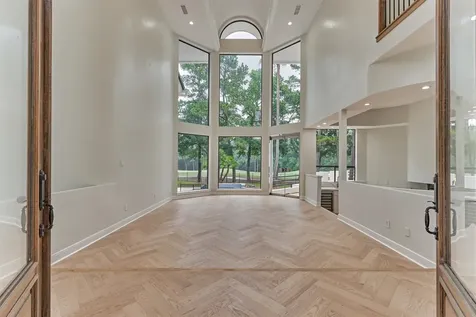 24 Autumn Crescent The Woodlands TX 77381