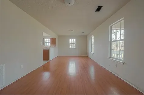 1512 Bayou Drive Bay City TX 77414