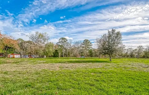 1512 Bayou Drive Bay City TX 77414
