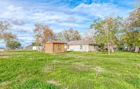 1512 Bayou Drive Bay City TX 77414
