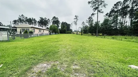 48 Road 5027 Cleveland TX 77327