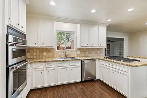14906 El Miranda Drive Houston TX 77095