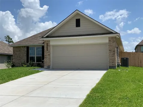 139 Bates Court Huntsville TX 77320