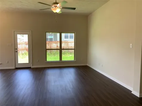 139 Bates Court Huntsville TX 77320