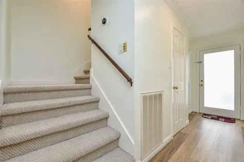 4812 Palmetto Street Bellaire TX 77401