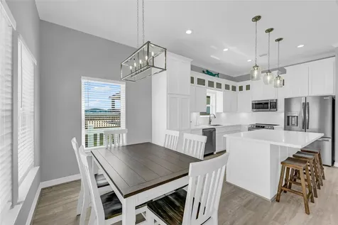 863 S Selwyn Road Crystal Beach TX 77650