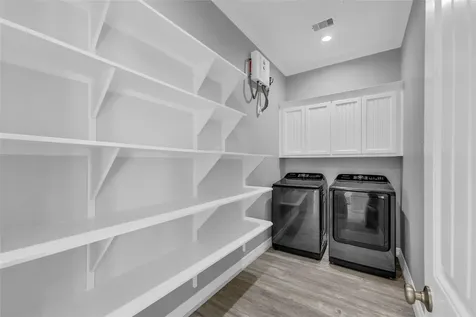 863 S Selwyn Road Crystal Beach TX 77650
