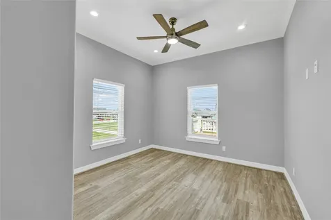 863 S Selwyn Road Crystal Beach TX 77650