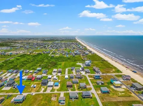 863 S Selwyn Road Crystal Beach TX 77650