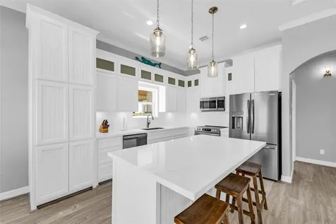 863 S Selwyn Road Crystal Beach TX 77650