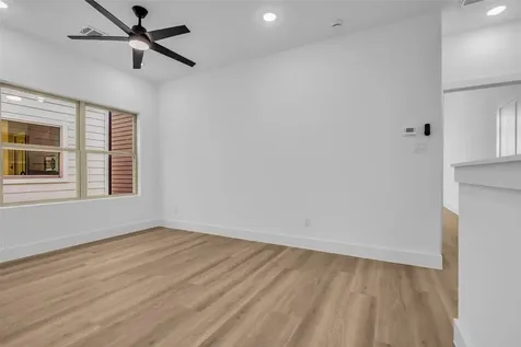 1506 Griffin Street Houston TX 77009