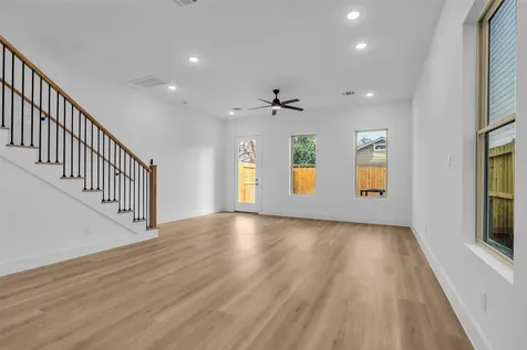 1506 Griffin Street Houston TX 77009
