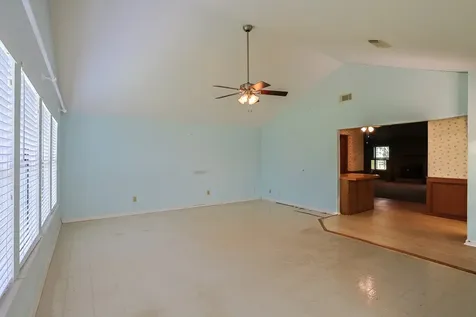 211 Brantley Lane Magnolia TX 77354