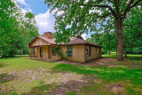 211 Brantley Lane Magnolia TX 77354