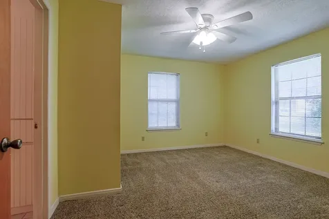 211 Brantley Lane Magnolia TX 77354
