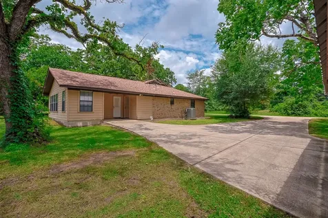 211 Brantley Lane Magnolia TX 77354