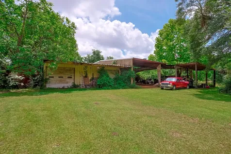 211 Brantley Lane Magnolia TX 77354
