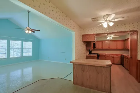 211 Brantley Lane Magnolia TX 77354
