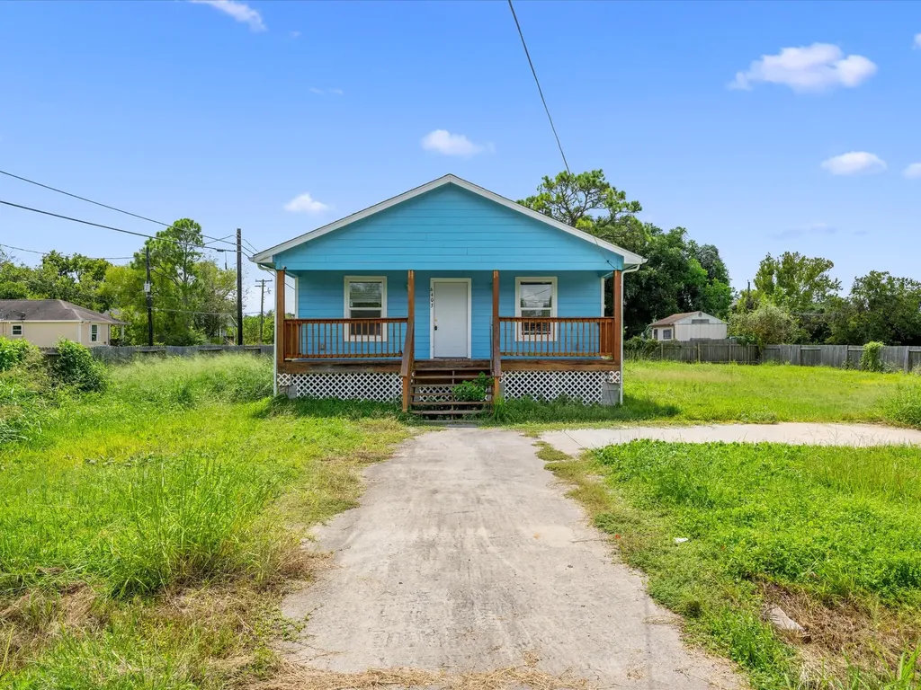 6403 O Brien Street Hitchcock TX 77563