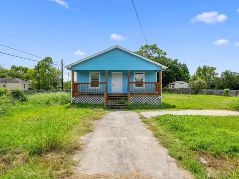 6403 O Brien Street Hitchcock TX 77563