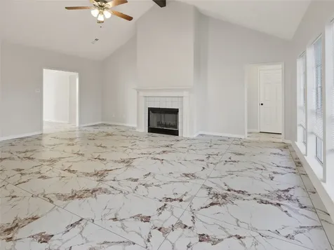 4418 W Thunderwood Circle Fresno TX 77545